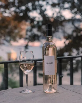 Hur görs egentligen rosé?